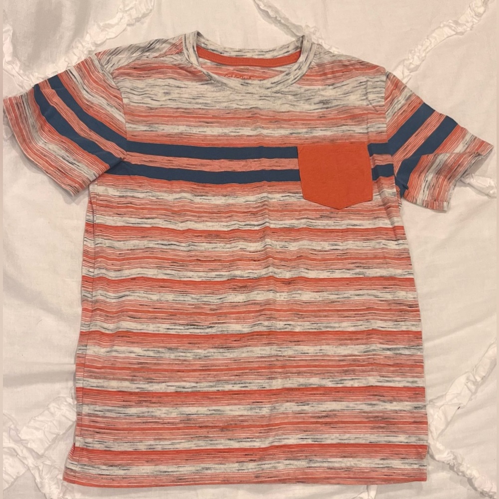 💜FREE WITH BUNDLE💜EUC BOYS Cat & Jack t-shirt